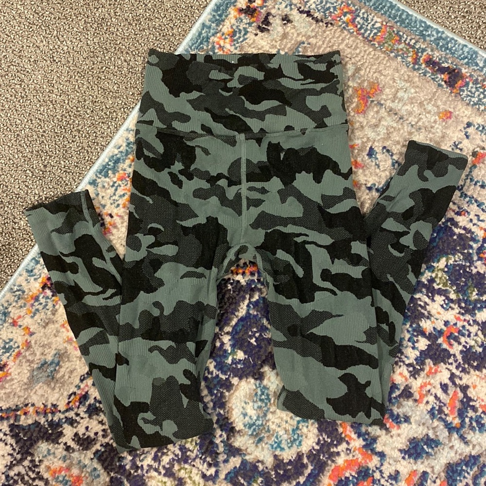 Free people movement leggings